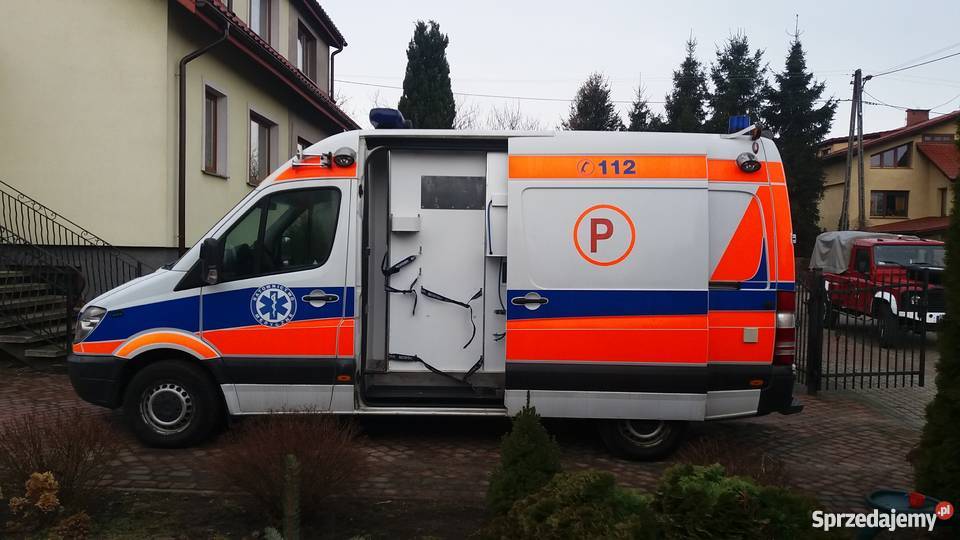 Ambulans karetka Mercedes Sprinter 319 v6 190 manualna warmińsko-mazurskie Biskupiec-Kolonia Druga