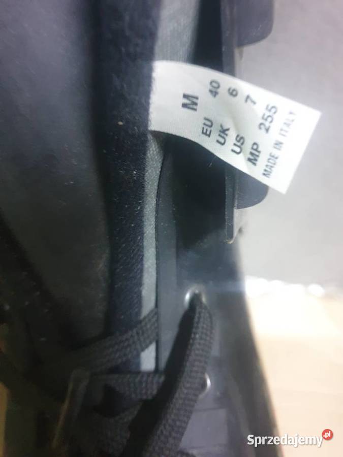 Pokrowiec na narty Łyżwiarstwo i hokej Łódź sprzedam