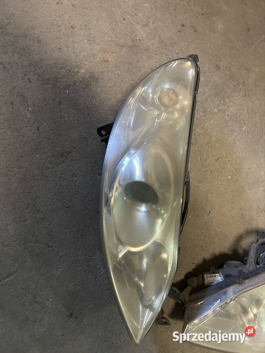 Lampa prawy lewy przód peugeot 407 europejska małopolskie Kęty