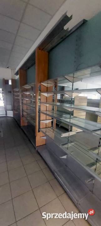 Sprzedam komplet mebli sklepowych idealne do Pionki