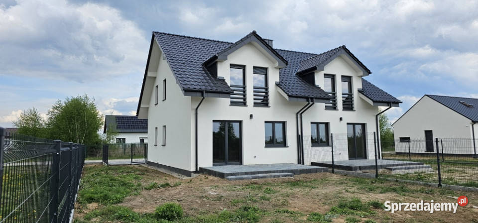 Nowy Dom 1038m w zabudowie dwulokalowej Konarskie