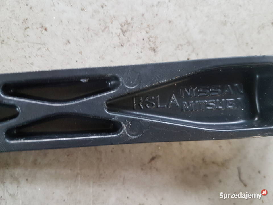 NISSAN QASHQAI J11 RAMIE WYCIERACZKI RAMIONA terenowe Turek