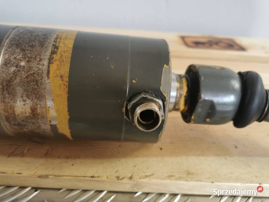 Claas Targo K Cylinder hydrauliczny skrętu Wilkowo sprzedam
