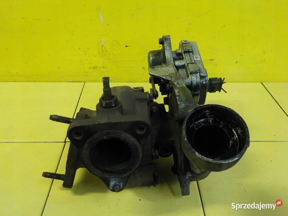 MERCEDES A W176 CLA W246 18 CDI 14r 651 turbina