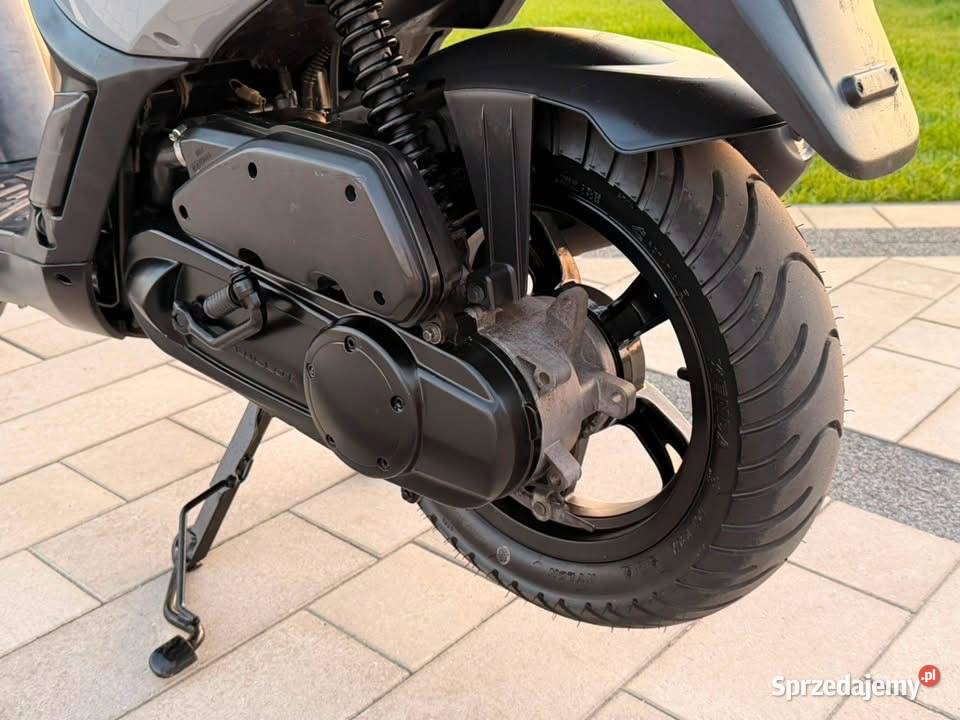 Skuter Peugeot Kisbee 2017r 50cc 2t BLACK Siedlce
