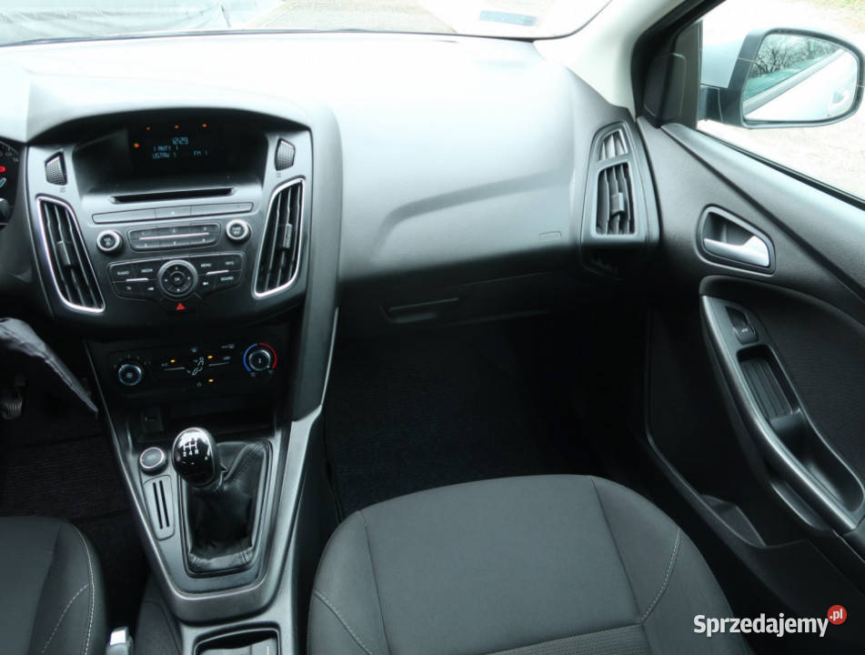 Ford Focus 16 i 4/5 Piaseczno sprzedam