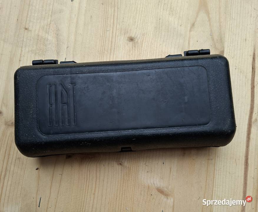 Fiat 126p zestaw kluczy Olsztyn