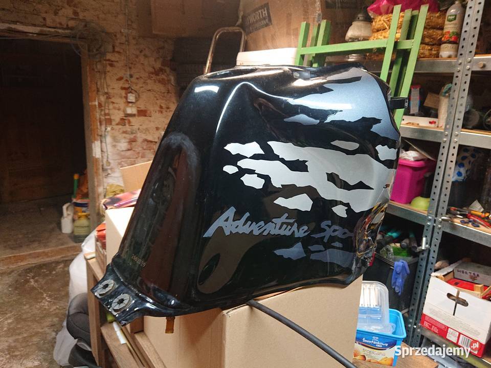 Honda africa twin 750 rd07 części Szyby i owiewki Świdnica sprzedam