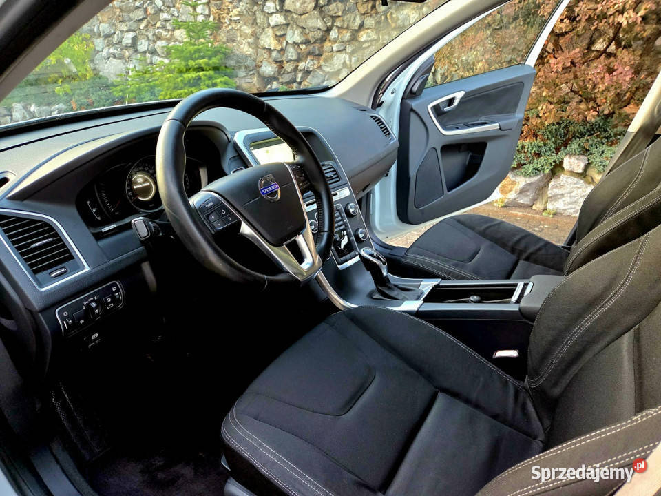 Volvo XC 60 20 D 5 cylindrów Bezwypadek Navi nieuszkodzony XC 60 świętokrzyskie Zagnańsk