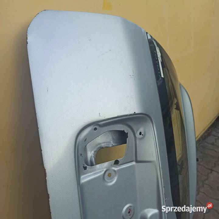 Klapa Toyota Corolla E11 Złotokłos