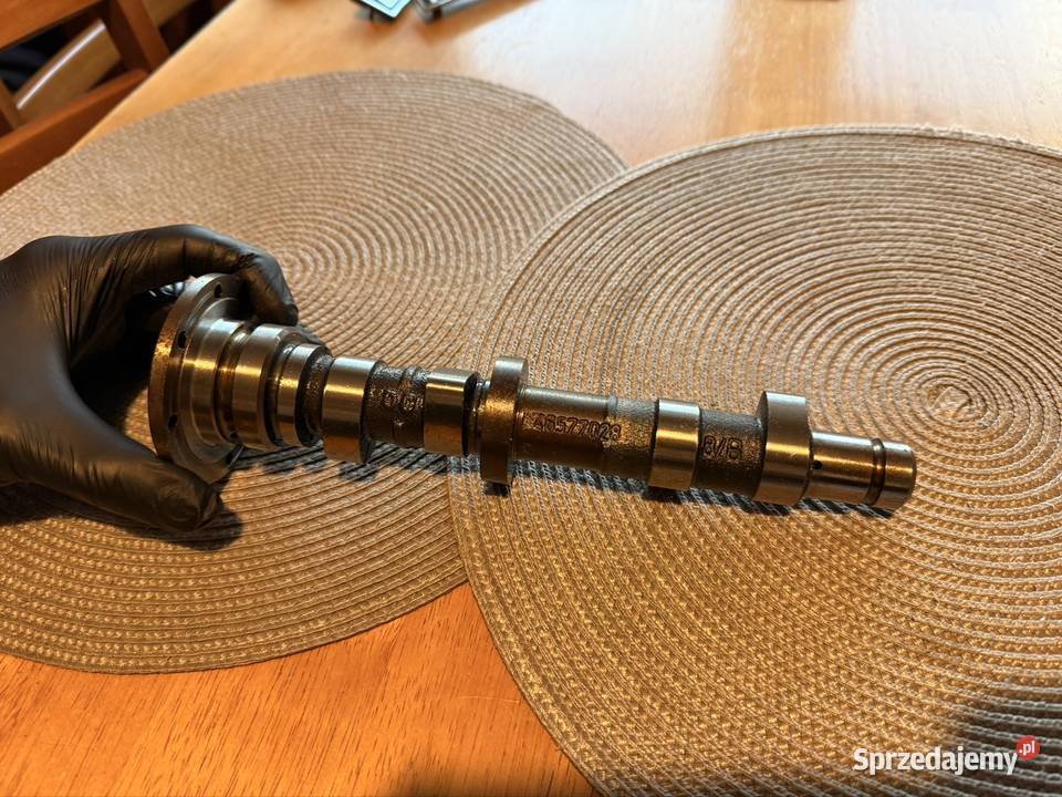 Nowy oryginalny wałek rozrządu PRL Fiat 126P osobowe Człuchów