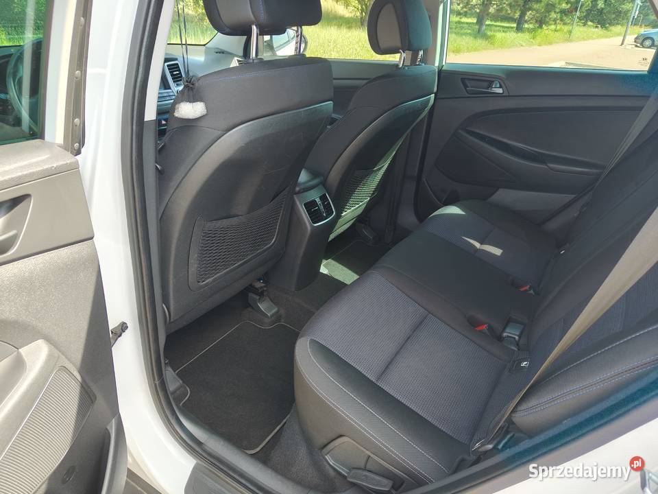 Hyundai Tucson 17 CRDI 115 2016 przebieg 99000 sprowadzony Rawicz