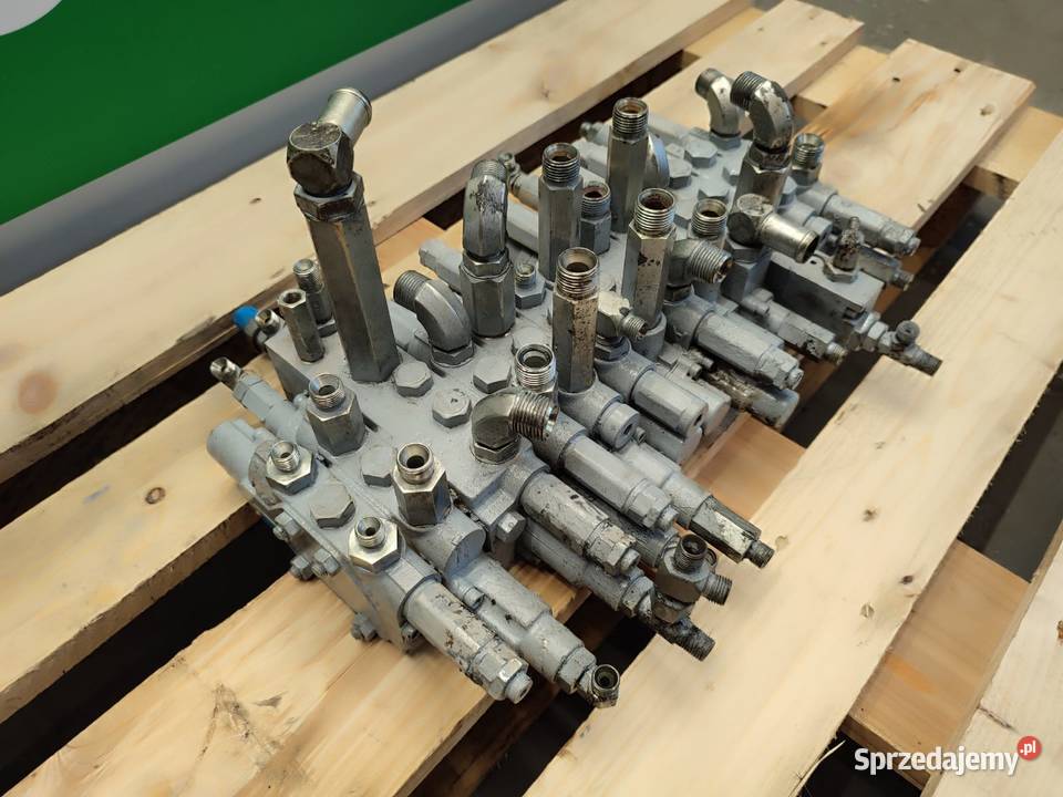 Rozdzielacz hydrauliczny 172B3574120 Yanmar VIO Wilkowo sprzedam