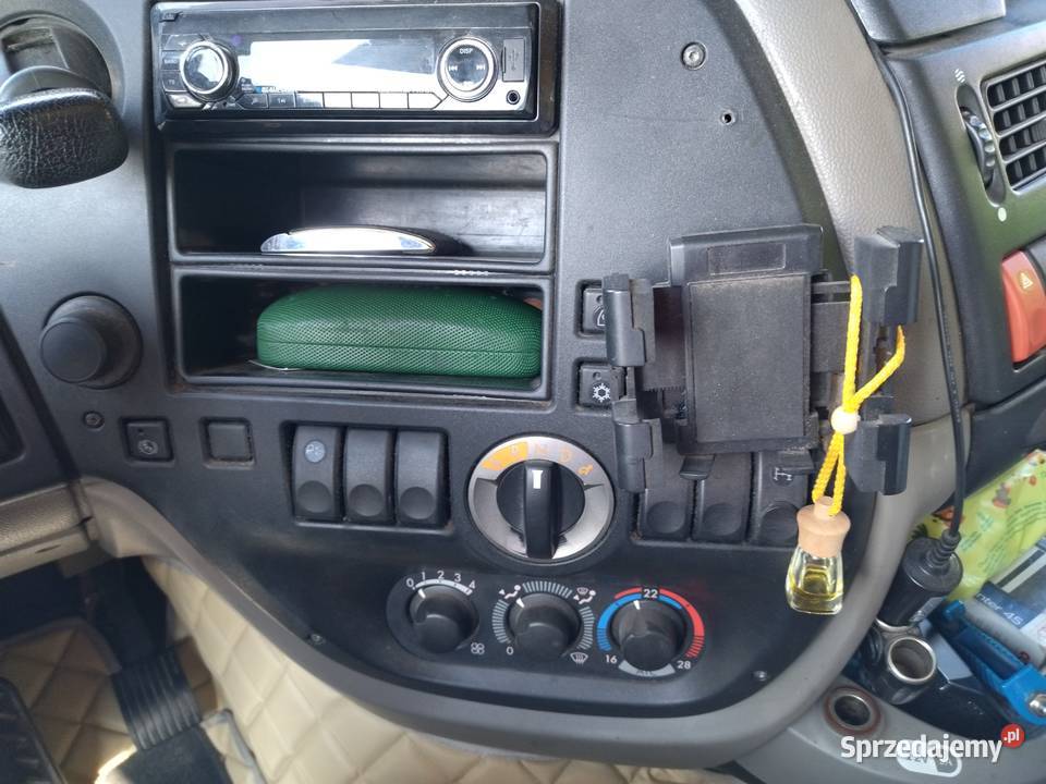 DAF FT XF105460T 2010 przebieg 993553 elektrycznie ustawiane fotele Motoryzacja