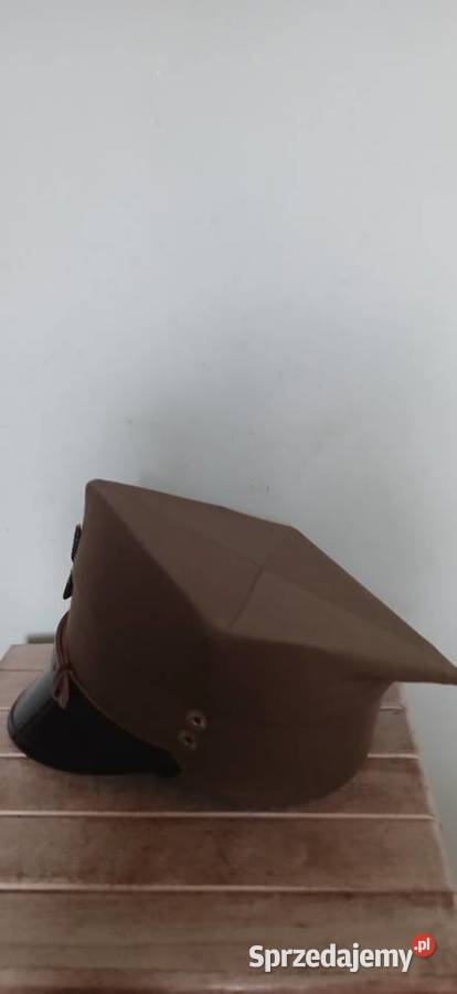 Wojskowa czapka rohatywka sprzedam