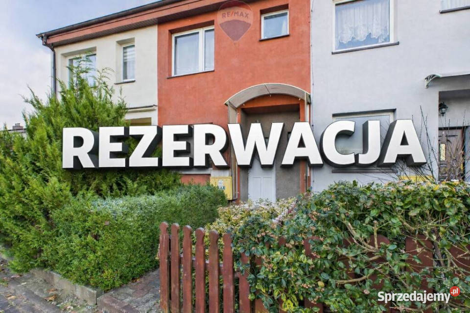Dom szeregowy działka garaż 3 w 1