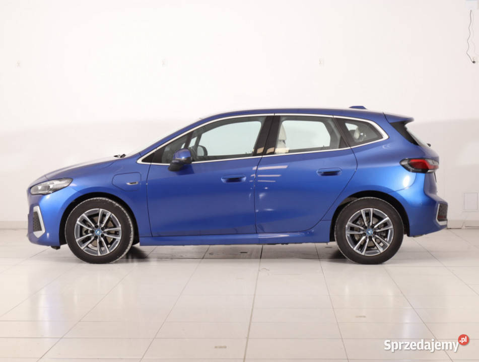 BMW 2 Active Tourer 225e xDrive Active T nawigacja