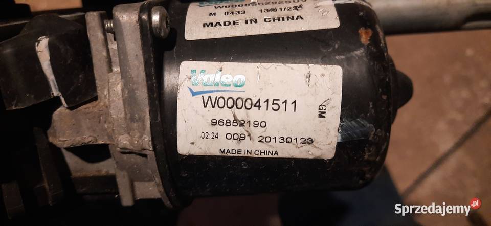 SILNICZEK MECHANIZM WYCIERACZEK PRZÓD OPEL MOKKA osobowe Siechnice sprzedam