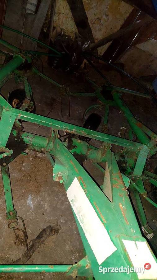 Przestrząsarka karuzelowa Case IH z450 Kłoczew