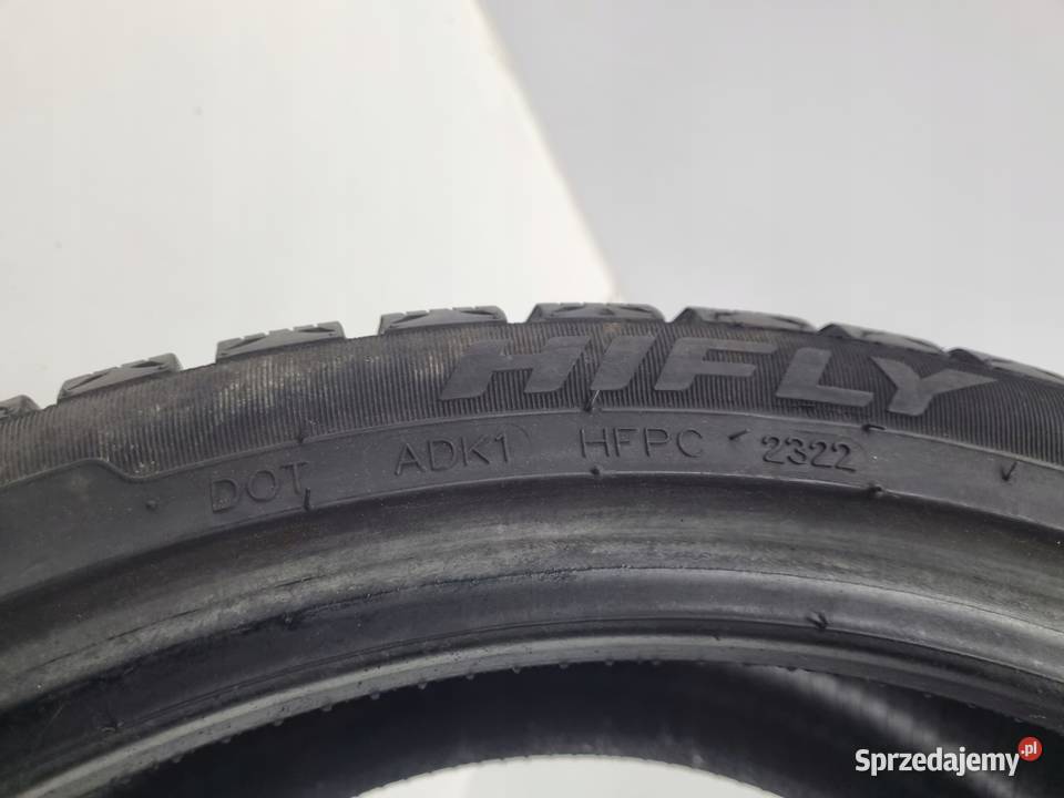 OPONA ZIMOWA Hifly WinTuri 212 22540 R18 92H XL