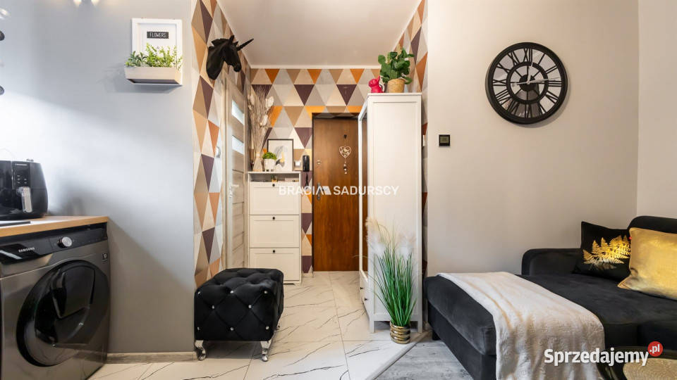 Mieszkanie Kraków Mogilska 166m2 1 pokój Sprzedaż