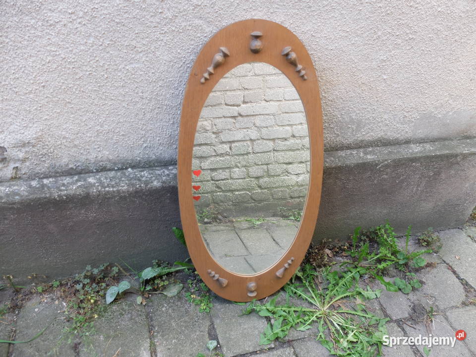 Owalne lustro z okresu PRL produkcja Bydgoszcz Kościan