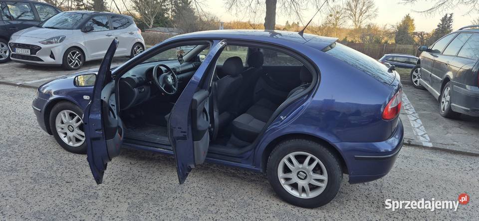 Seat Leon z 2002 roku 16 benzyna Szczecin