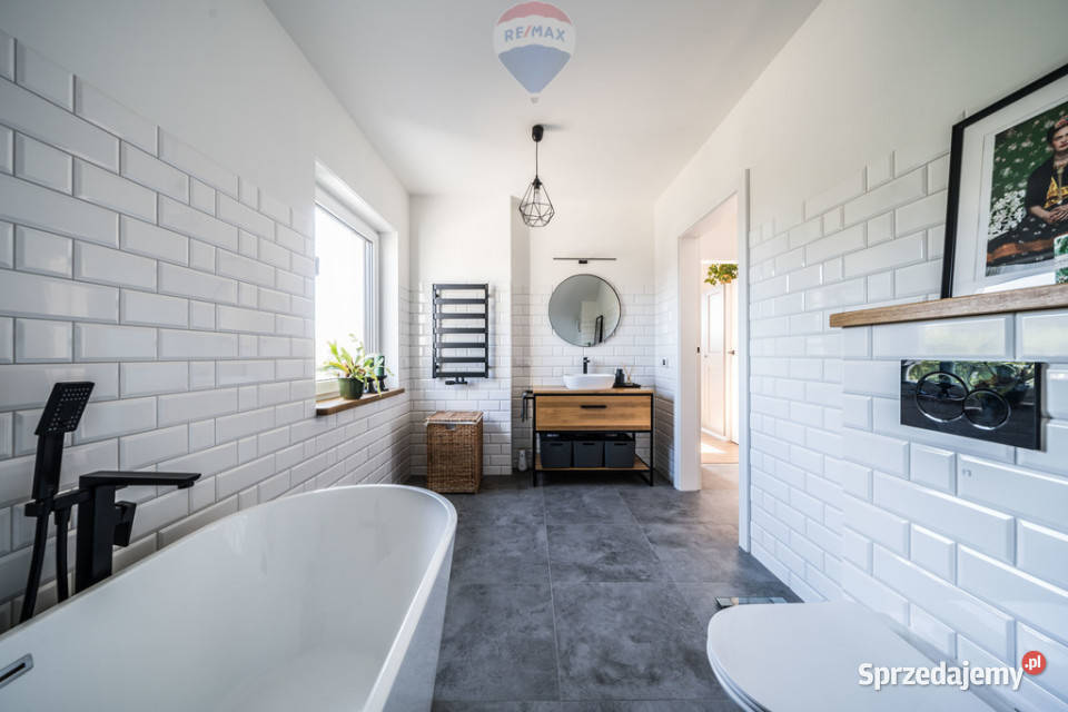 Dom wolnostojący zadbany nowy ogród Robakowo