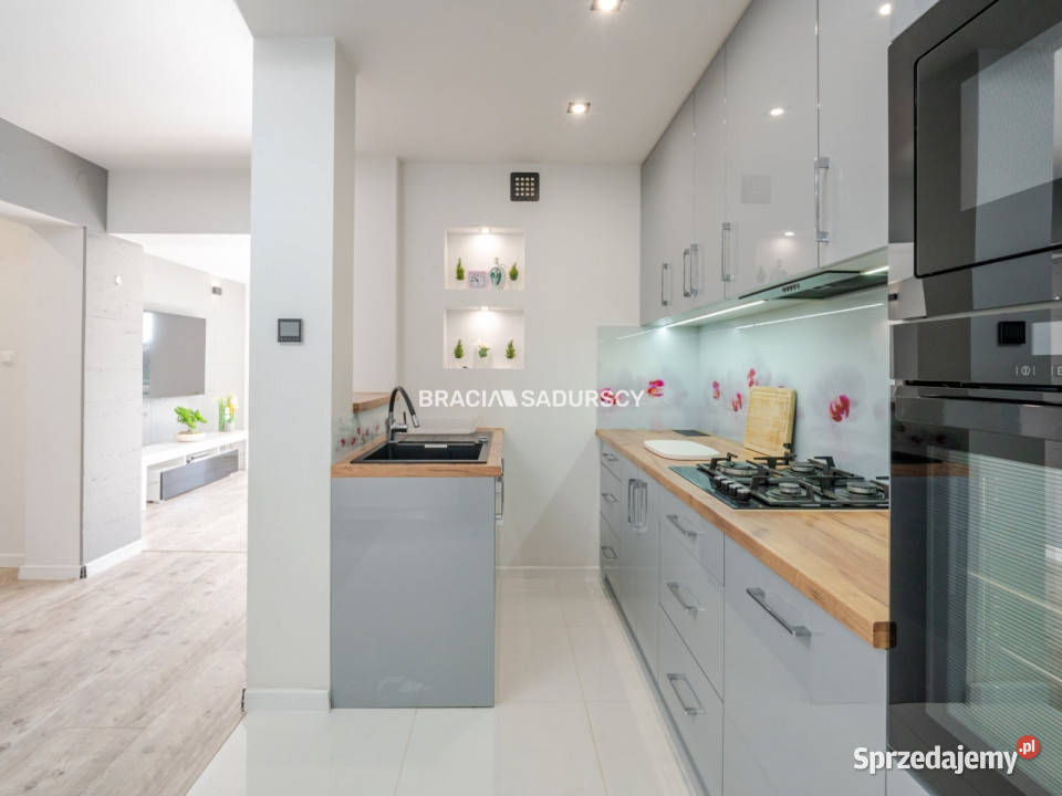 Dom Polanka Hallera 133m2