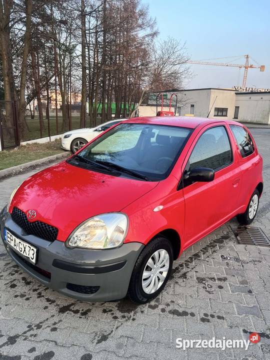 Toyota Yaris lift klimatyzacja zadbana kupiony w polskim salonie Zgierz sprzedam