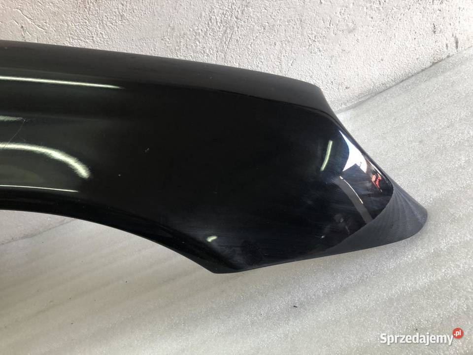 BŁOTNIK PRAWY PRZÓD MERCEDES W203 LIFT osobowe Błotniki