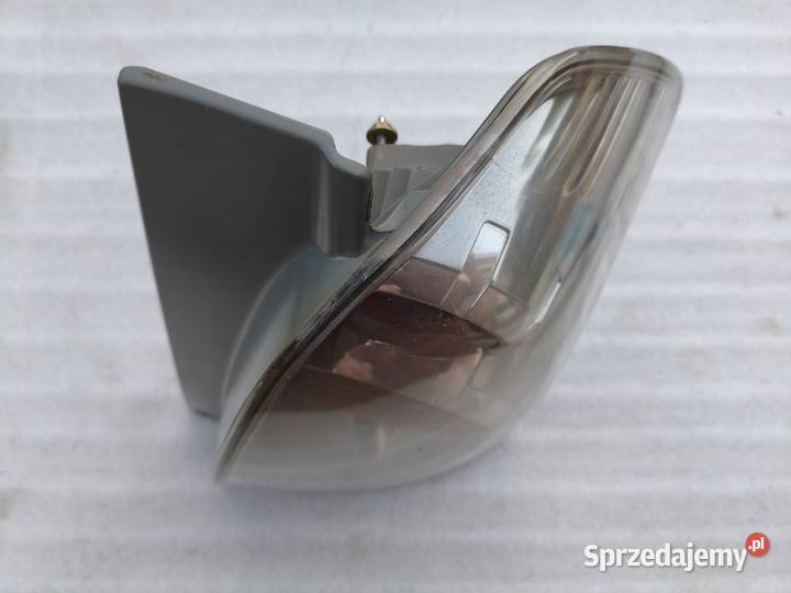 Lampa Prawy Tył Tylna Prawa Toyota Corolla Verso Wyszków