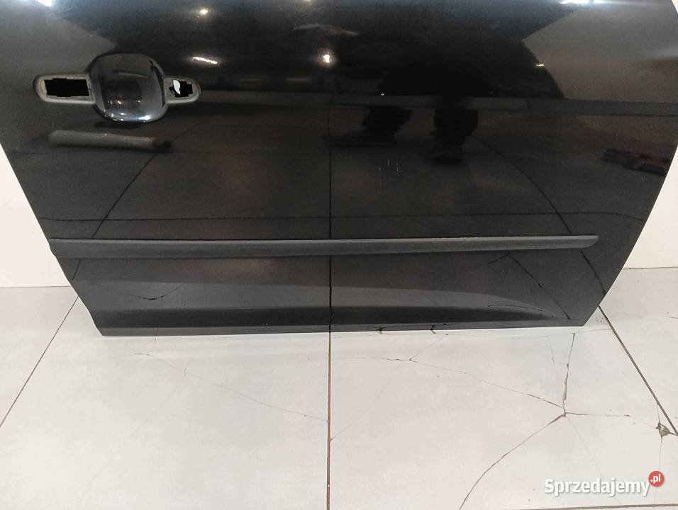DRZWI PRAWE PRZÓD FB Ford Focus Mk3 20102019