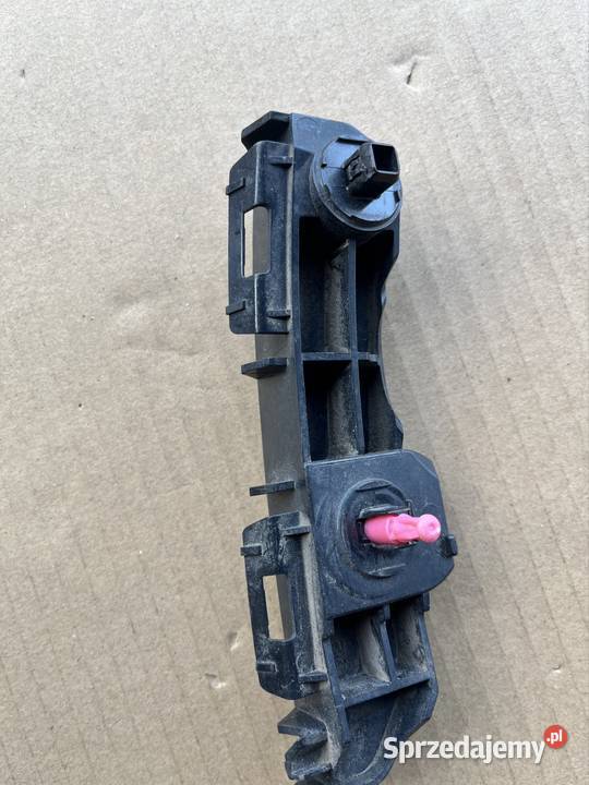 ŚLIZG ZDERZAKA TYŁ LEWY TOYOTA RAV4 IV osobowe Międzychód