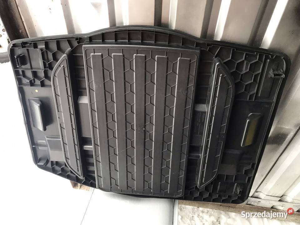Audi A6 C8 kombi podłoga bagażnika wkład koła osobowe Rzeszów