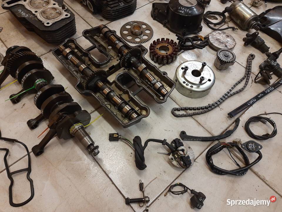 Suzuki GSX 550 silnik części gs 550 gsx Pozostałe Jelenia Góra