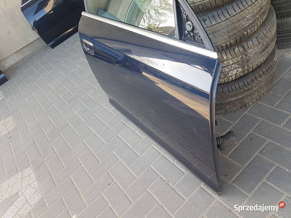 AUDI A6 C6 DRZWI PRAWE PRZOD GRANATOWE LZ5D osobowe Turek