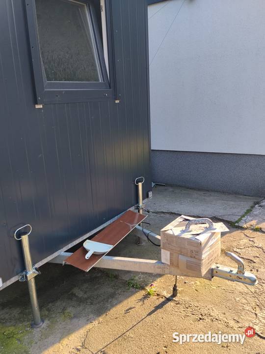 Domek mobilny barakowóz przyczepa kontenerowa z Toruń