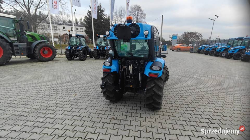 Tytuł Ciągnik pod tunele do malin LANDINI Czerwińsk nad Wisłą