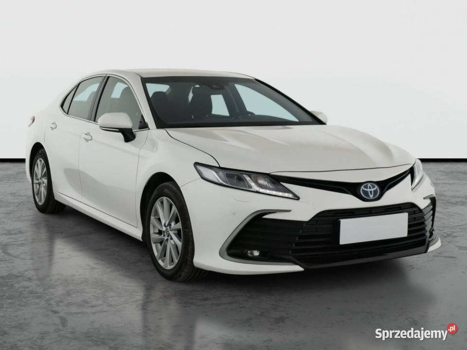 Toyota Camry 25 Hybrid pełny VAT Bielany Wrocławskie sprzedam