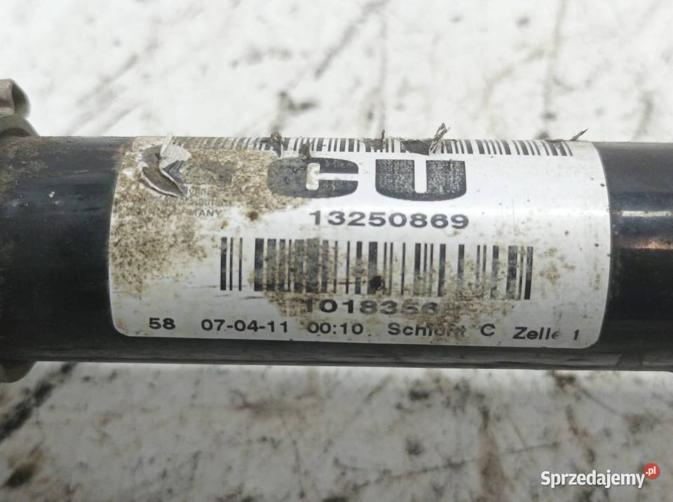 PÓŁOŚ LEWY PRZÓD 20 CDTI 13250869 Opel Astra IV osobowe