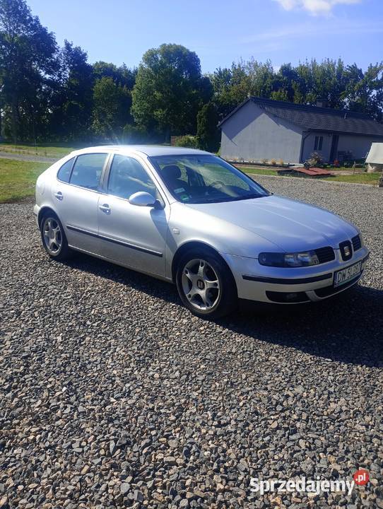 Seat Leon stan Rok produkcji 2003 Hrubieszów