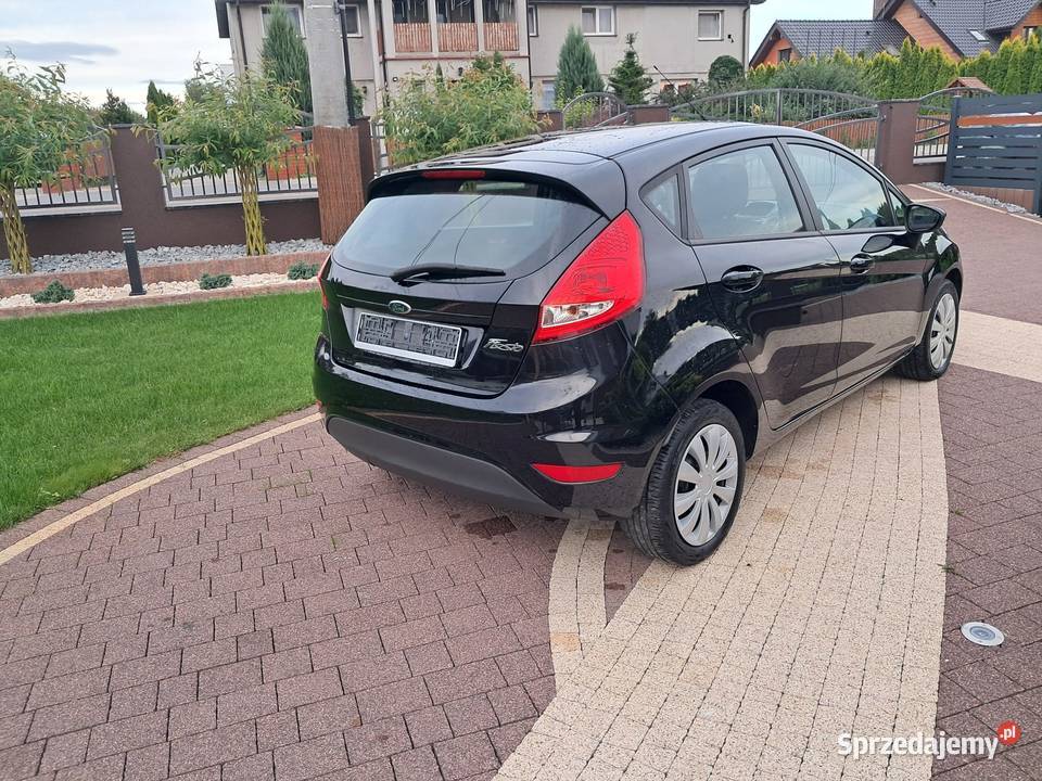 Sprzedam Ford Fiesta 12 benzyna 82 Konin sprzedam