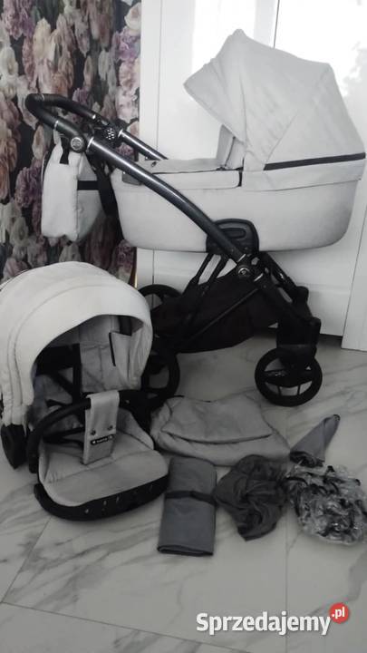 Wózek dziecięcy Invictus 20 Sanniki