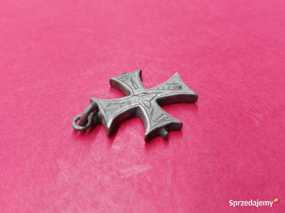 Srebrny stary krzyżyk relikwiarzowy Tomaszów Mazowiecki