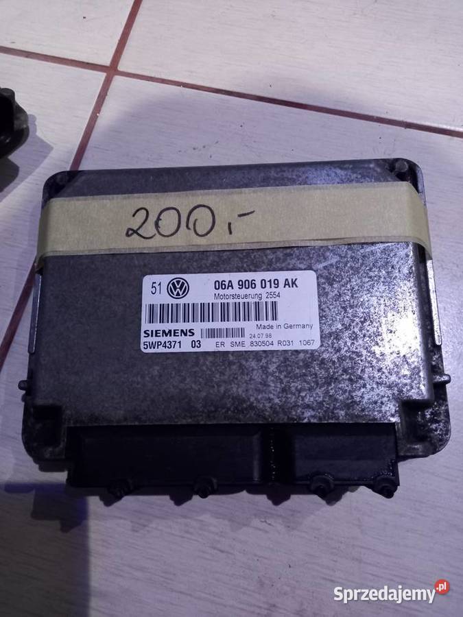 Komputer VW 06A906019AK osobowe Margonin