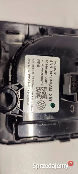 TIGUAN ALLSPACE PANEL KLIMATYZACJI RAMKA