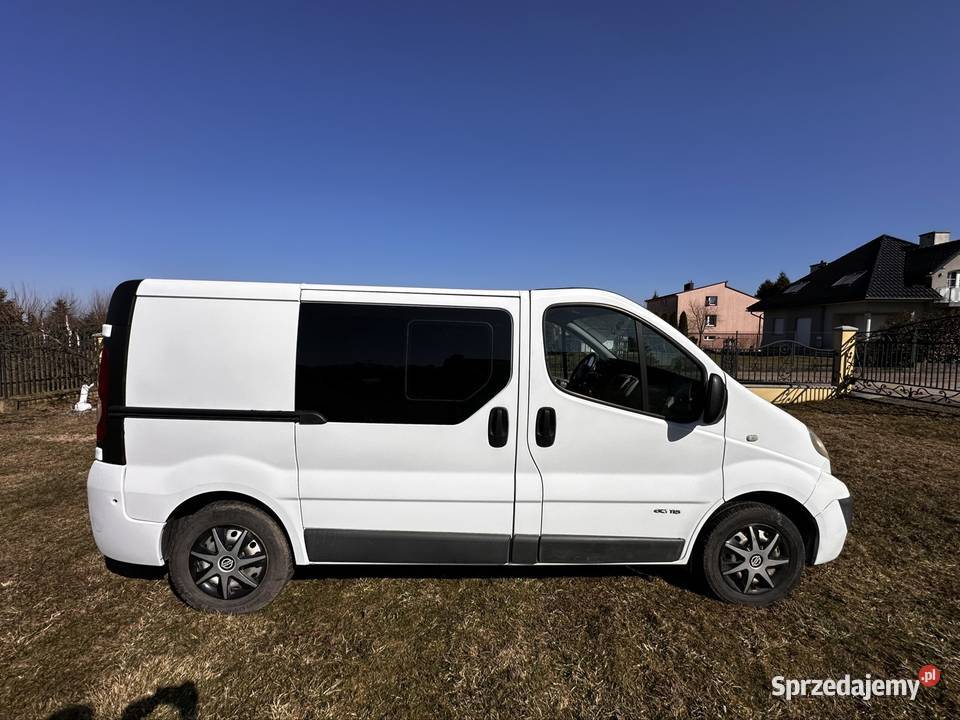 Nissan Primastar 20 elektryczne lusterka Łączany sprzedam