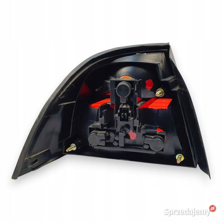 LAMPA PRAWA Saab 95 95 SEDAN 19972001 tylna osobowe Chełm