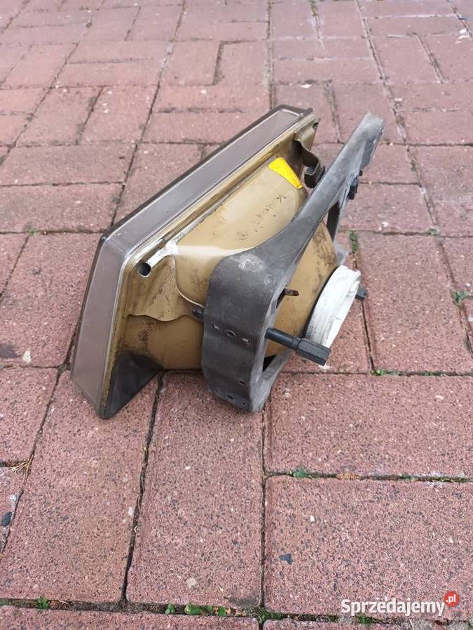 Opel Kadett d lampa przednia prawa strona osobowe Poznań